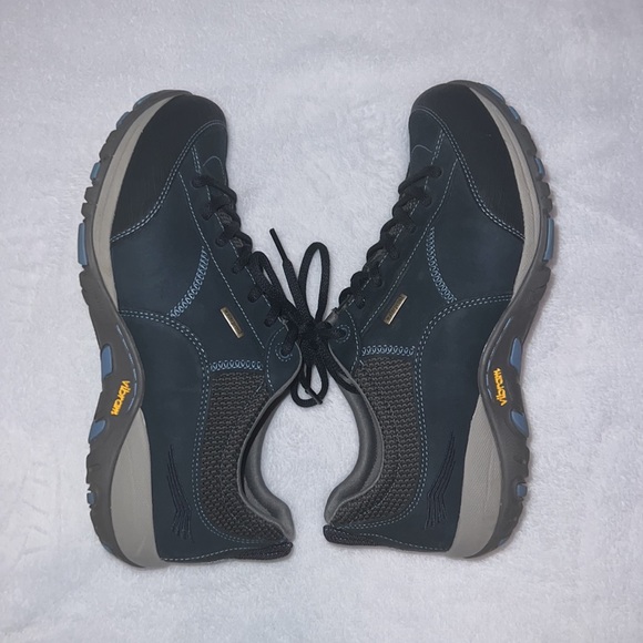 Dansko Navy Milled Nubuck - Picture 3 of 5